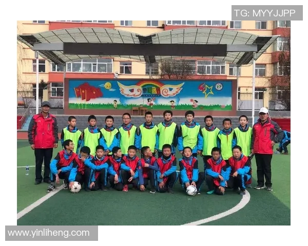 北京足球队在联赛中的节奏表现分析与未来展望 北京足球队在联赛中的节奏表现分析与未来展望