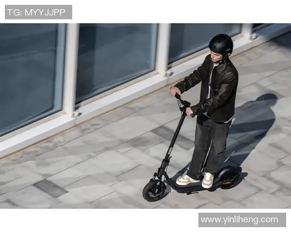 成都滑板队技术实力飙升创新高引领滑板运动新潮流 成都滑板队技术实力飙升创新高引领滑板运动新潮流